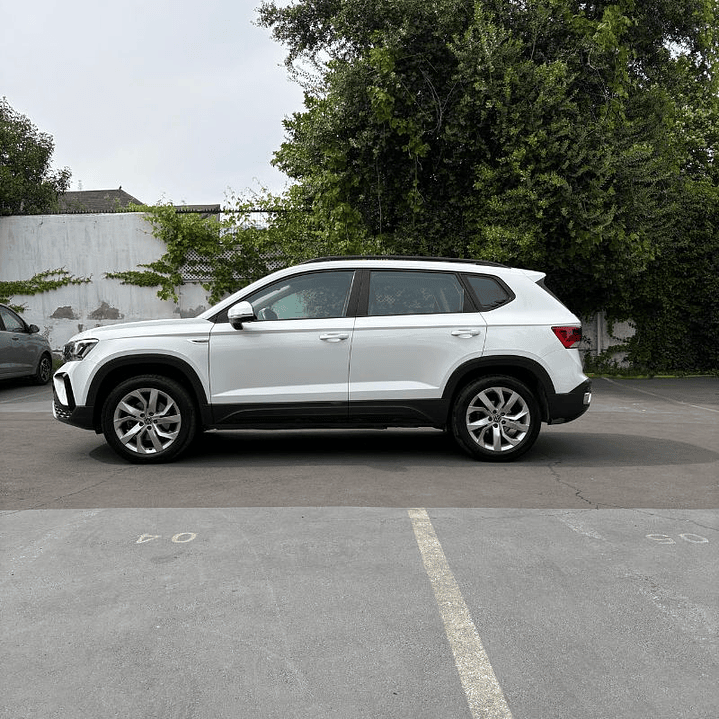  VOLKSWAGEN TAOS CONFORTLINE 1.4 2021 8