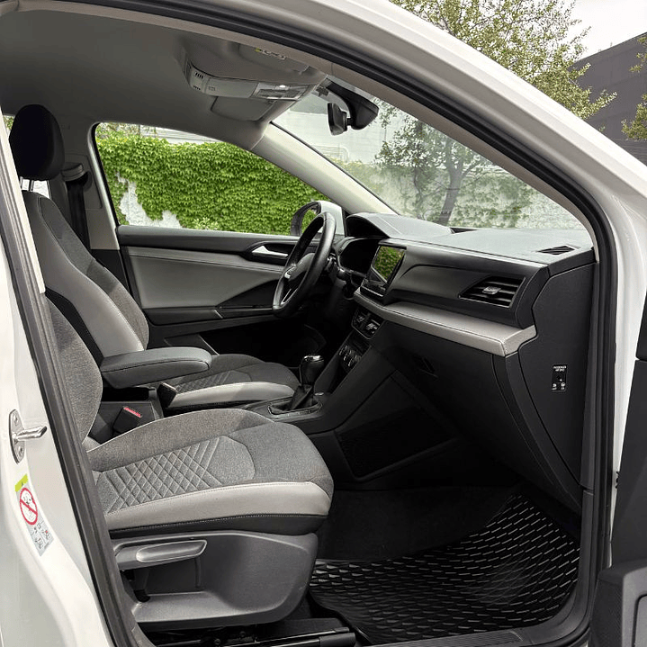  VOLKSWAGEN TAOS CONFORTLINE 1.4 2021 22