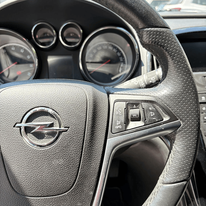 OPEL ASTRA 1.6 TURBO GTC SPORT 2017 18