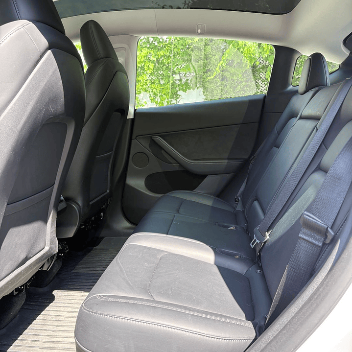 TESLA MODEL  Y Standar 2024 14