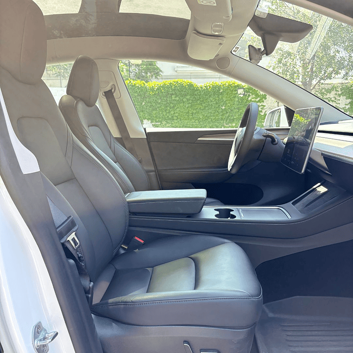 TESLA MODEL  Y Standar 2024 12