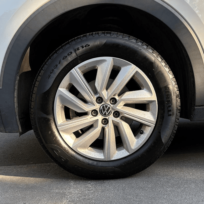 VOLKSWAGEN T- CROSS TSI  1.0 2023  19