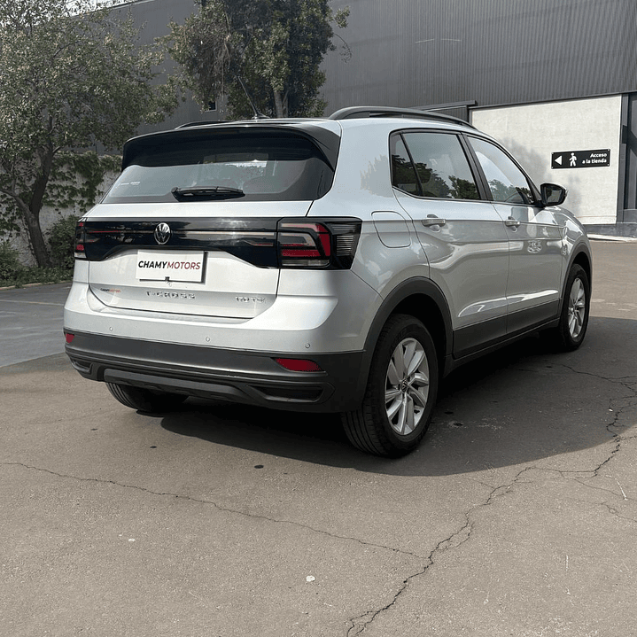 VOLKSWAGEN T- CROSS TSI COMFORTLINE 1.0 2023  7