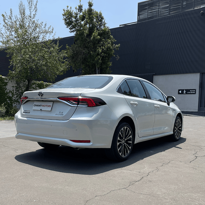 TOYOTA COROLLA HIBRIDO 1,8 SD AUT 2024  5