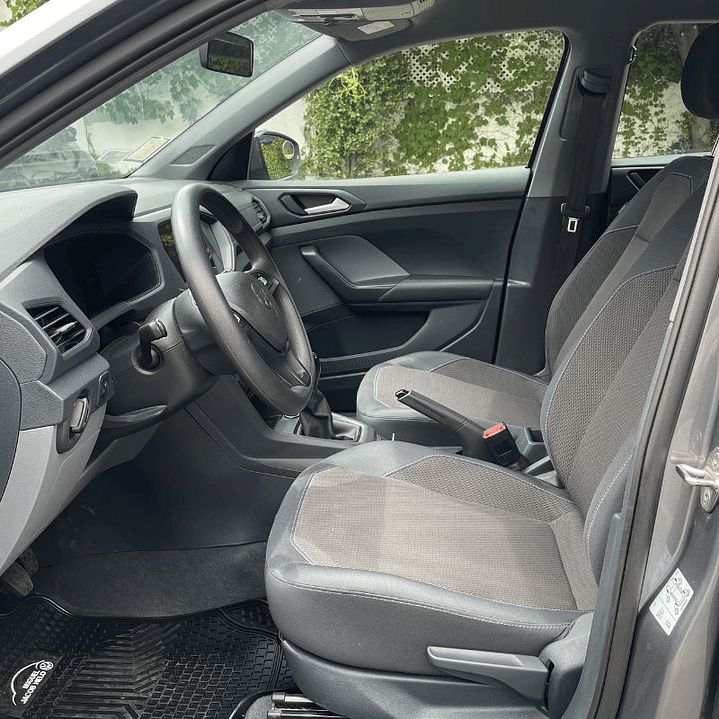 VOLKSWAGEN T-CROSS TSI 1.0 2023 13