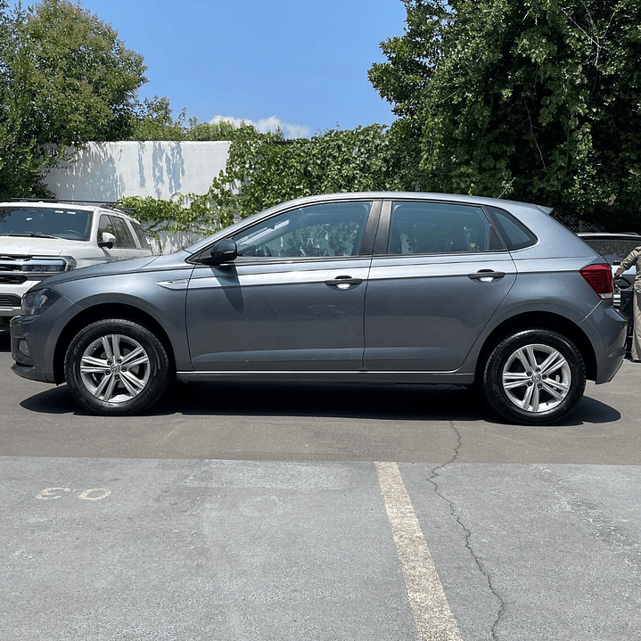 VOLKSWAGEN POLO 1.6 110 CV COMFORTLINE 2021  8