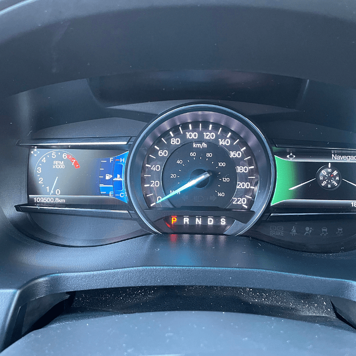 FORD EXPLORER 3.5 XLT AUTOMÁTICA 2016 17