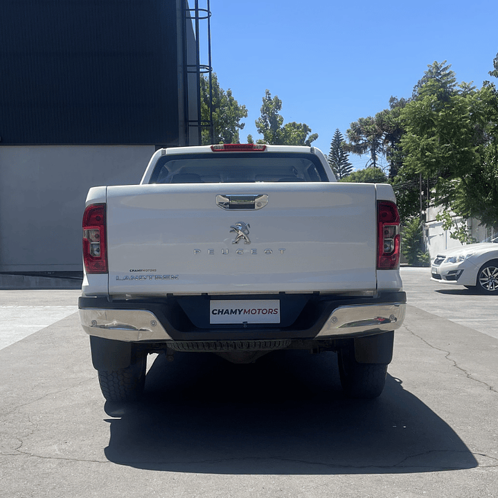 PEUGEOT LANDTREK 1.9 HDI ACTIVE 4WD 2023 6