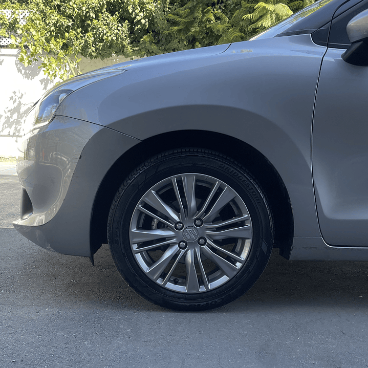 SUZUKI BALENO GLX HB 1.4 AUTOMÁTICO 2020 16