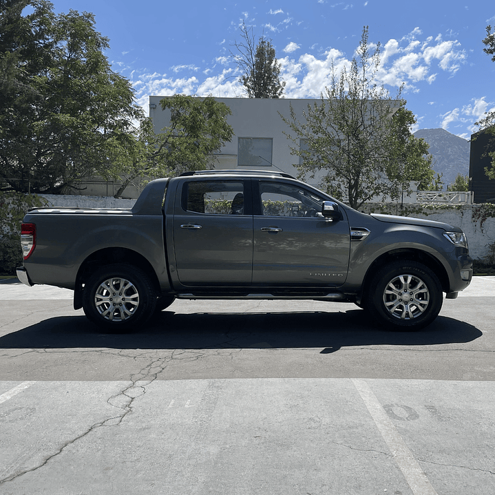 FORD RANGER LIMITED 4X4 2017 9