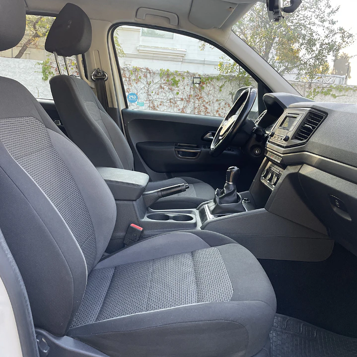 VOLKSWAGEN AMAROK COMFORTLINE 4X4 MT 2021 15