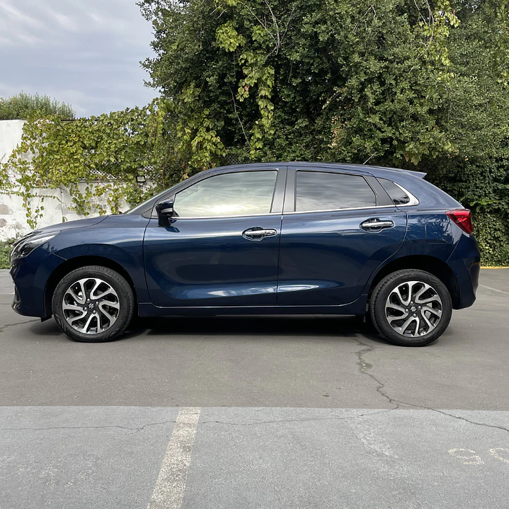 SUZUKI BALENO 1.5 GLX 2025 8