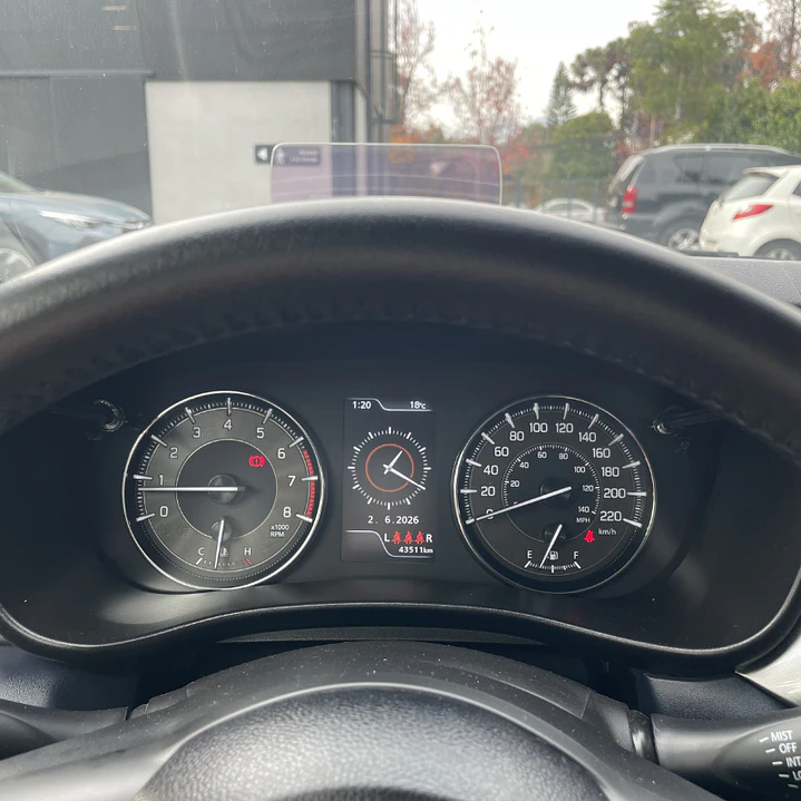 SUZUKI BALENO 1.5 GLX 2024 10