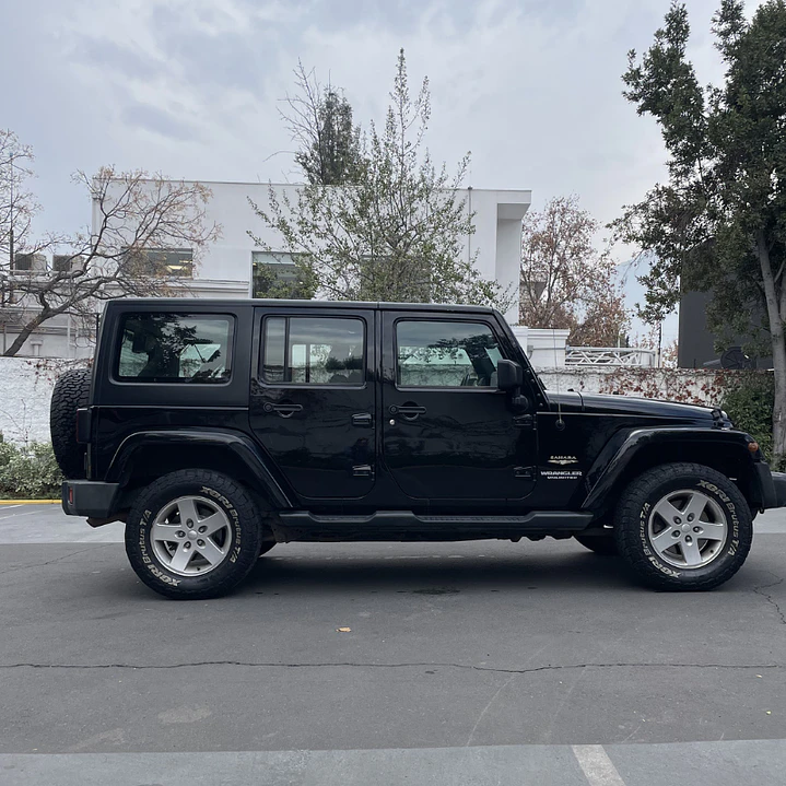 JEEP WRANGLER UNLIMITED SAHARA 2.8D AUTO 4WD 2016 9