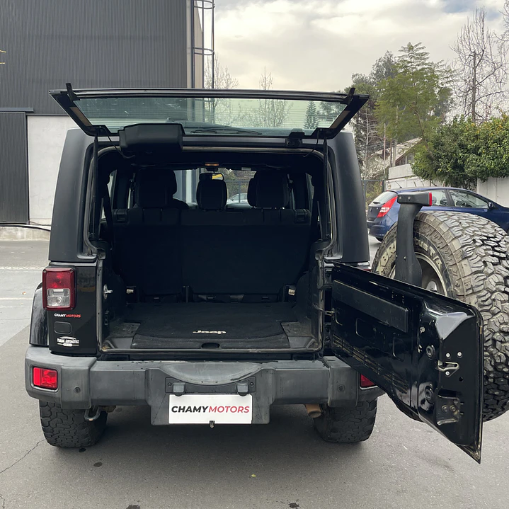 JEEP WRANGLER UNLIMITED SAHARA 2.8D AUTO 4WD 2016 11