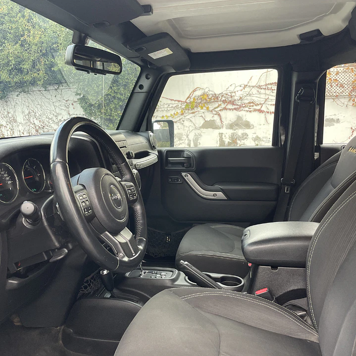 JEEP WRANGLER UNLIMITED SAHARA 2.8D AUTO 4WD 2016 15