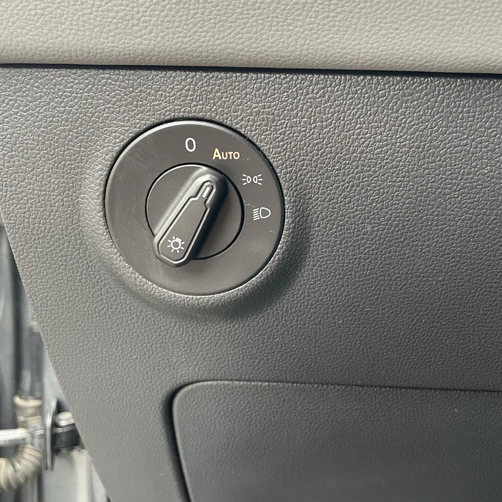VOLKSWAGEN TAOS COMFORTLINE SKY AT 2023 22