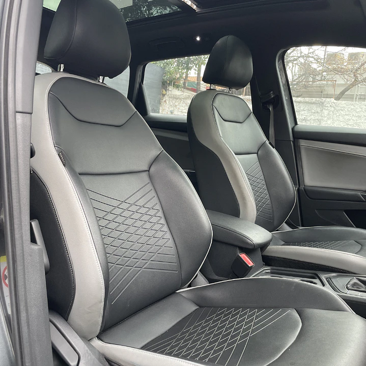 VOLKSWAGEN TAOS COMFORTLINE SKY AT 2023 15