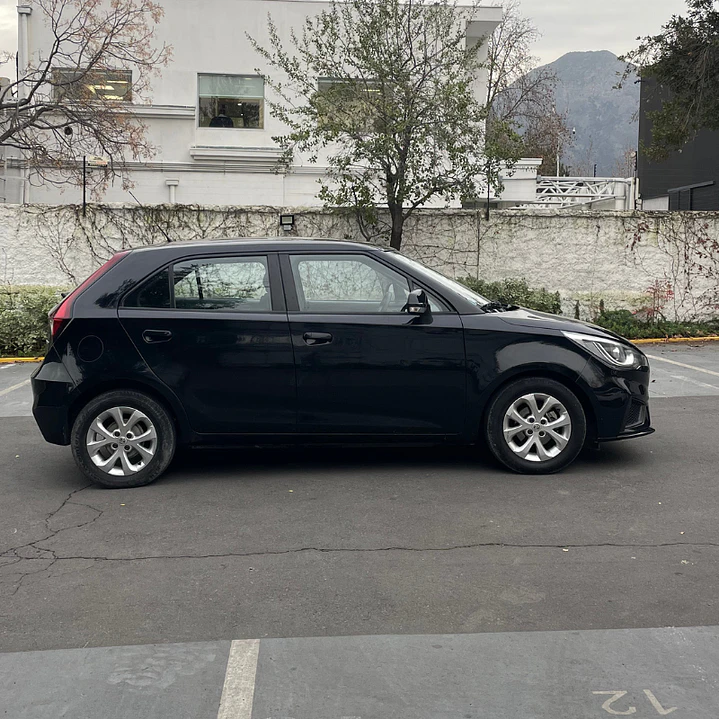 MG 3 1.5L AT 2024 8