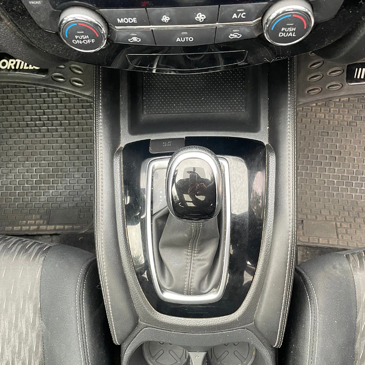 Nissan X-Trail Advance 2022 21