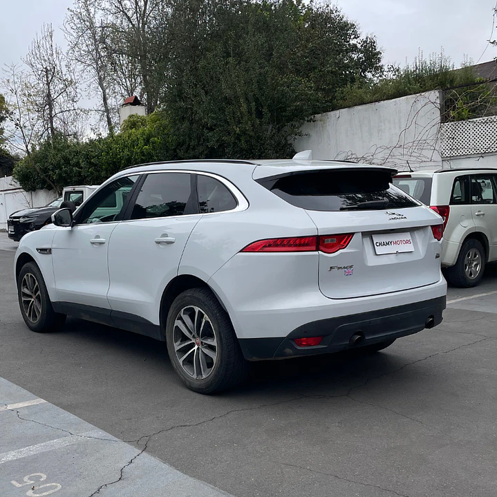 JAGUAR F-PACE 2.0 25T AWD 2018 7