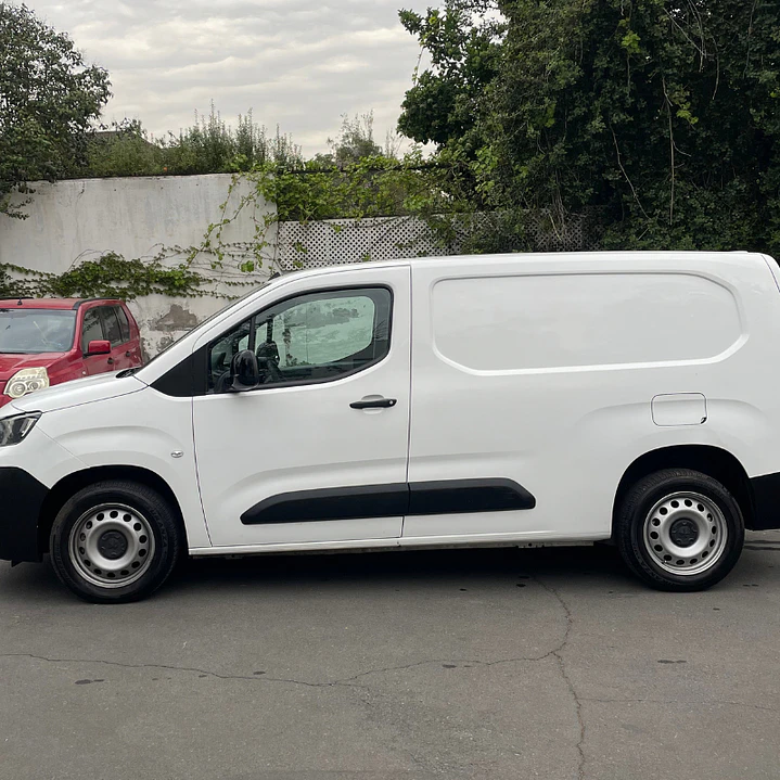 PEUGEOT PARTNER 1.6 L2 HDI DIESEL 4X2 90HP MT 5P 2022 8