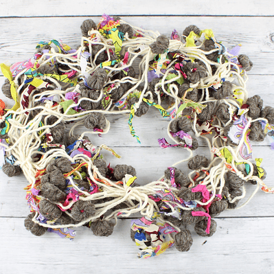 Flores Gris con Seda