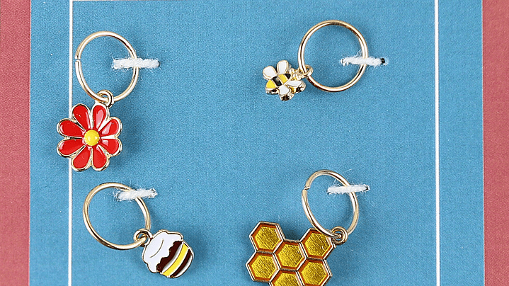 Marcadores de puntos de abejita y flor roja 1