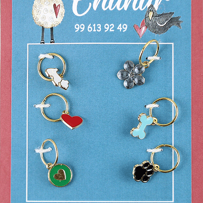 Marcadores de puntos de perrito y flor gris