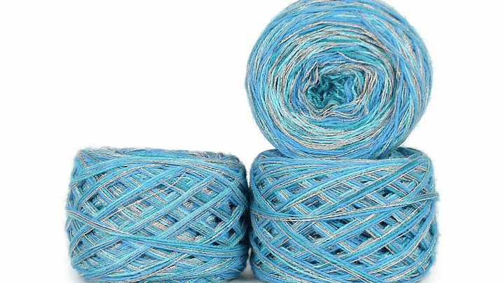 Set de Cakes Turquesa - Hilado Premium de Merino y Conejo (300g) 1