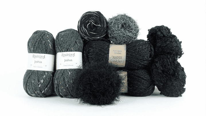 Cajita Montañés: Selección de Hilados en Negro y Grises 1