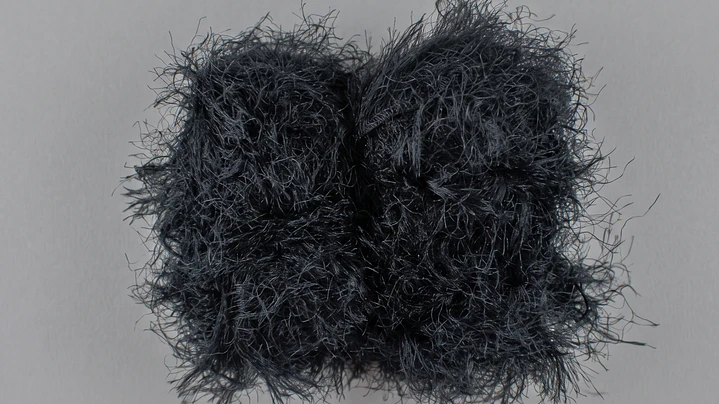 Pelos Negros 1