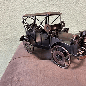 VEICULO CLASSIC 20X8X11CM