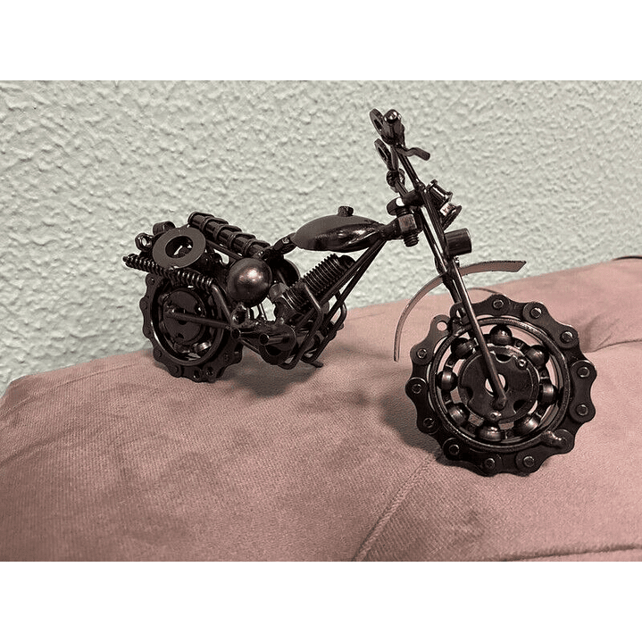 Moto de metal 20x13x7cm 1