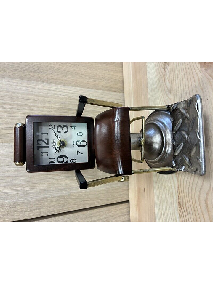 Relogio cadeirabde barbeiro castanho 20x19x10cm 1