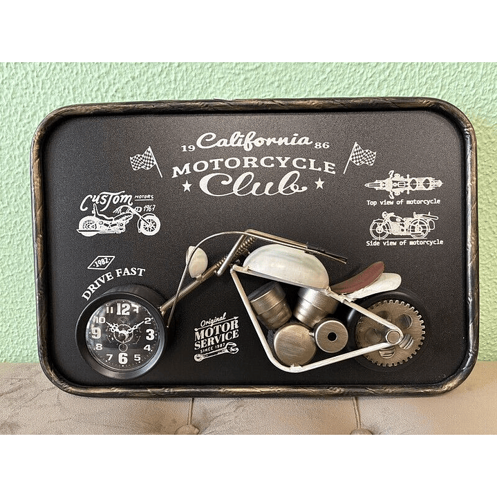 Relogio com mota branco 45x30cm 1