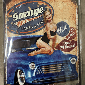 Garage parts 33x25cm