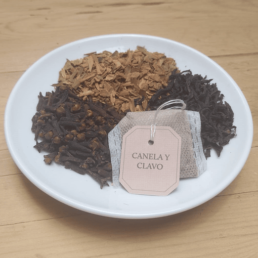 Canela y Clavo