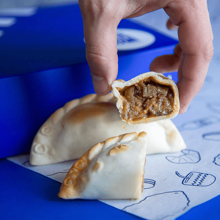 Empanadas de Carne a Cuchillo Congeladas | Tradición Argentina 2