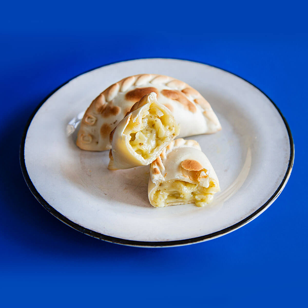Empanadas Artesanales de Cebolla y Queso Congeladas | Opción Vegetariana 5