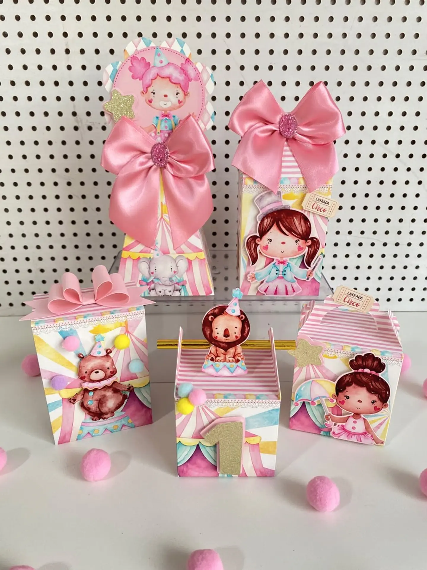 Circo Rosa - Festas 1