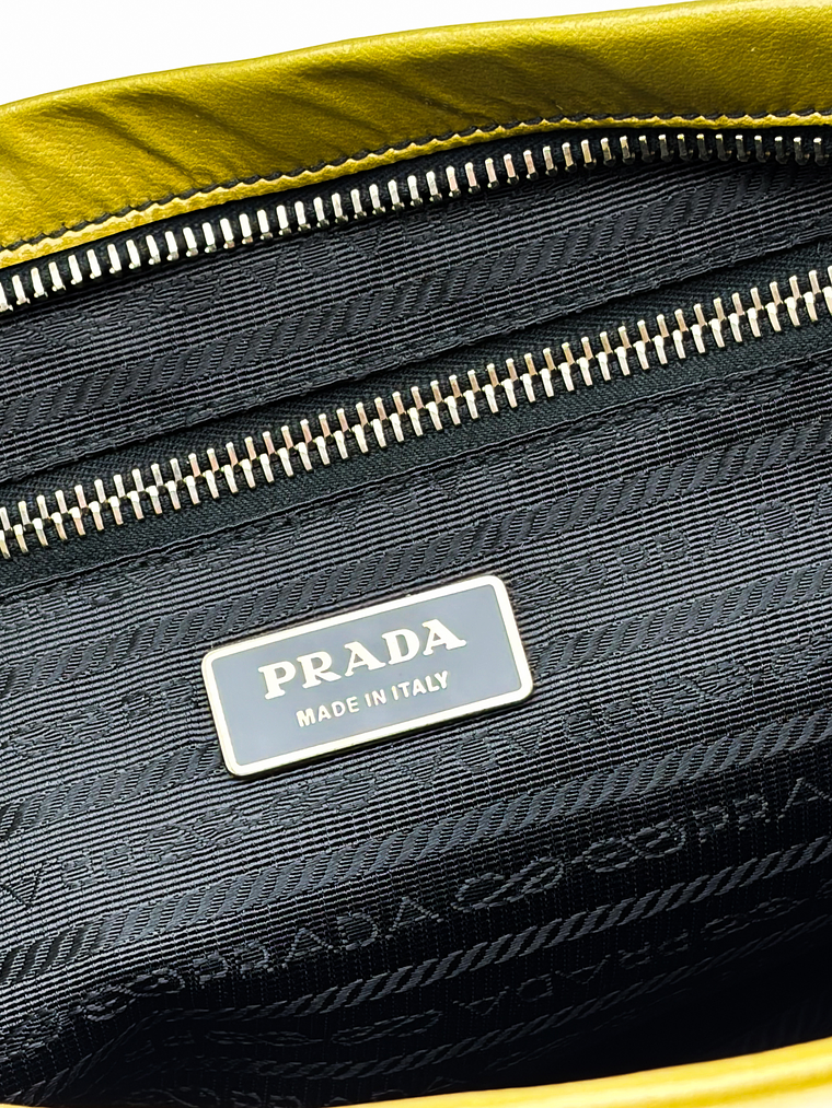 PRADA | Clutch  2