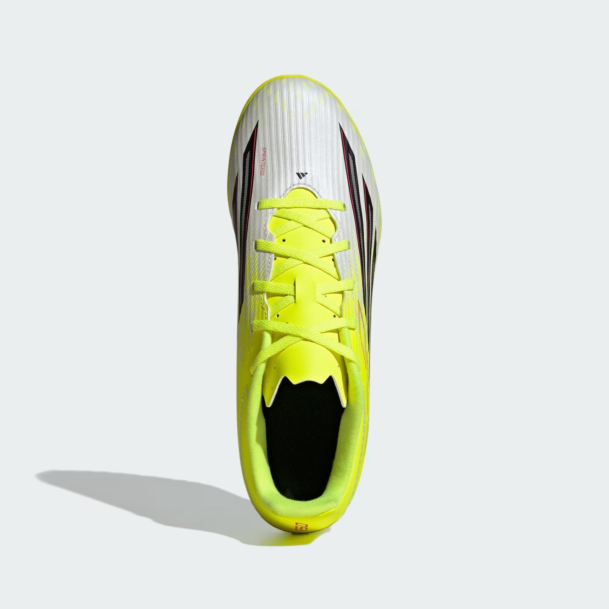 Botines F50 Club para Pasto Artificial 2