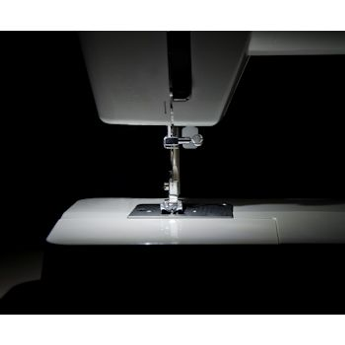 Máquina de Coser ALFA Style 30 – 19 puntadas, 6 filas de arrastre,  para jean y tejidos gruesos 3