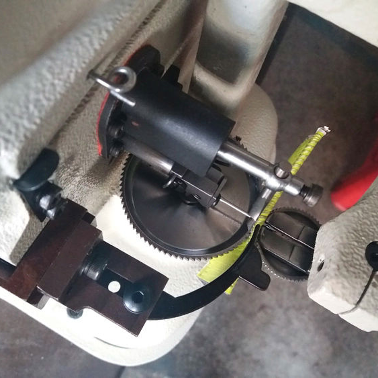 Máquina Peletera BSQ Mod 600 – 11 mm | Ideal para Calzado, Cuero y Marroquinería 6