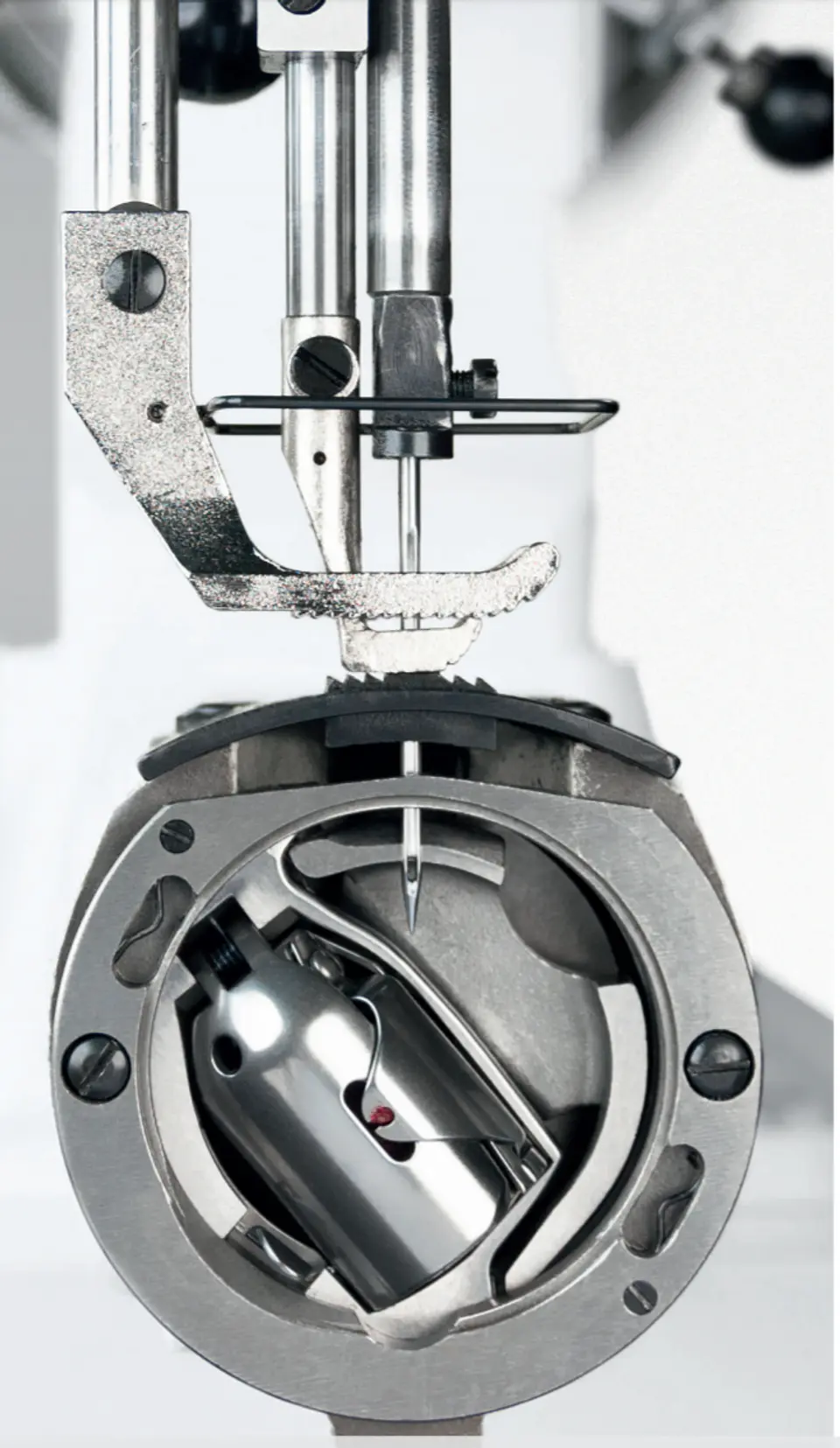 Recta Industrial Typical TW3-441 – Triple Transporte, Brazo Cilíndrico 81 mm, Trabajo Extra Pesado para Cuero, Bolsos y Tapicería 2