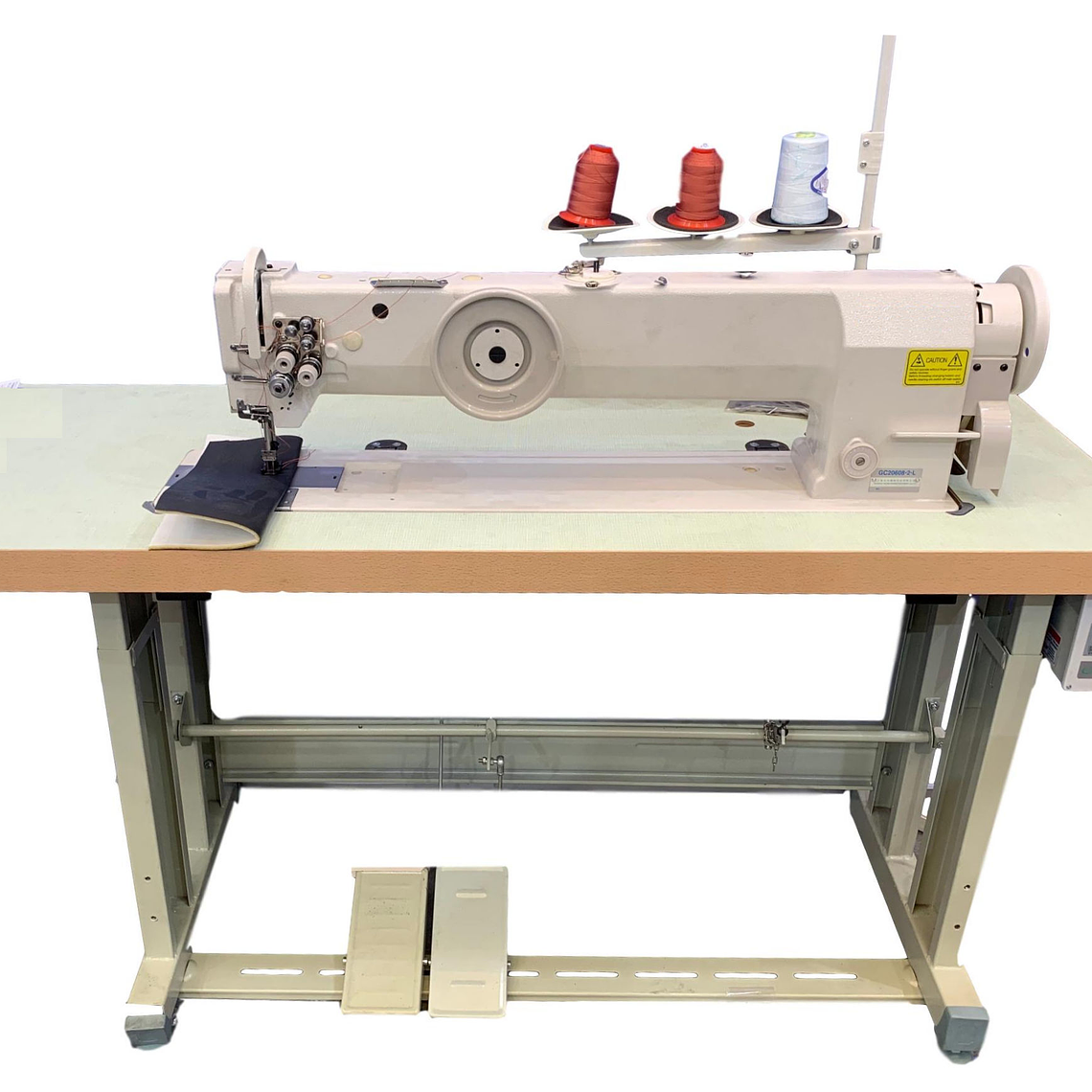 Máquina Recta 2 Agujas GC20608-2L – Brazo Largo 25 pulg, Triple Transporte, Motor Servo 2