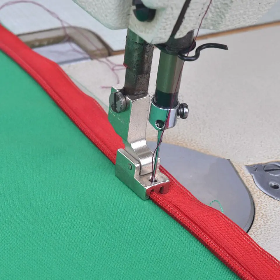 Prensatelas de Cierre Invisible S518N para Máquina Recta Industrial 3