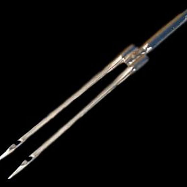 AGUJA DOBLE DE 3 MM PARA SINGER 1