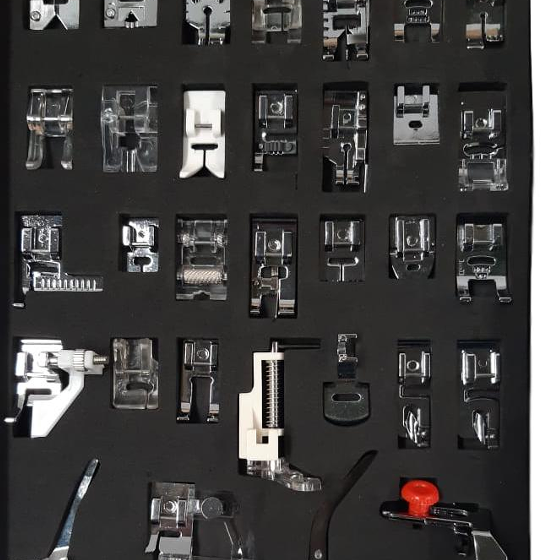 CAJA CON 32 PRENSATELAS PARA MAQUINA DOMESTICA MOD PFSH-32 1